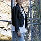 Nom du fichier=PausefilmingDarkPlaces27aout_05.jpg
Taille du fichier=118Ko
Dimensions : 500x750
Ajouté le : 28 Août 2013 PausefilmingDarkPlaces27aout_05.jpg