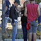 Nom du fichier=PausefilmingDarkPlaces27aout_15.jpg
Taille du fichier=789Ko
Dimensions : 1334x2000
Ajouté le : 28 Août 2013 PausefilmingDarkPlaces27aout_15.jpg