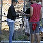 Nom du fichier=PausefilmingDarkPlaces27aout_21.jpg
Taille du fichier=816Ko
Dimensions : 1334x2000
Ajouté le : 28 Août 2013 PausefilmingDarkPlaces27aout_21.jpg