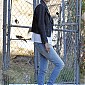 Nom du fichier=PausefilmingDarkPlaces27aout_27.jpg
Taille du fichier=824Ko
Dimensions : 1333x2000
Ajouté le : 28 Août 2013 PausefilmingDarkPlaces27aout_27.jpg