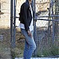 Nom du fichier=PausefilmingDarkPlaces27aout_29.jpg
Taille du fichier=859Ko
Dimensions : 1333x2000
Ajouté le : 28 Août 2013 PausefilmingDarkPlaces27aout_29.jpg