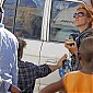 CharlizeTheronOnsetTheLastFace2nov_06.JPG