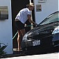 Nom du fichier=CarwashinfrontofherhouseinMalibu_02.jpg
Taille du fichier=265Ko
Dimensions : 1279x1600
Ajouté le : 31 Août 2009 CarwashinfrontofherhouseinMalibu_02.jpg