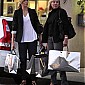 Nom du fichier=OutShoppingInWestHollywood8nov_05.jpg
Taille du fichier=65Ko
Dimensions : 473x594
Ajouté le : 08 Novembre 2009 OutShoppingInWestHollywood8nov_05.jpg