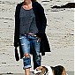 andhermomwalkdogsonbeachMalibu_01.JPG