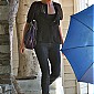 leavesagymwithanumbrellaLosAngelesSept25_02.jpg