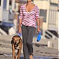 Nom du fichier=onthebeachwithherdoginLosAngeles16aout_01.jpg
Taille du fichier=280Ko
Dimensions : 1304x1700
Ajouté le : 17 Août 2009 onthebeachwithherdoginLosAngeles16aout_01.jpg
