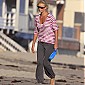 Nom du fichier=onthebeachwithherdoginLosAngeles16aout_03.jpg
Taille du fichier=234Ko
Dimensions : 1274x1600
Ajouté le : 17 Août 2009 onthebeachwithherdoginLosAngeles16aout_03.jpg
