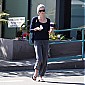 leavingStarbucksLA_07.jpg