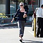 leavingStarbucksLA_10.jpg