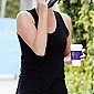 22marsLeavingNailSaloninLA_07.jpg