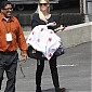 Nom du fichier=BringshersonJacksontothepostofficeLAMarch27_12.jpg
Taille du fichier=575Ko
Dimensions : 1472x1800
Ajouté le : 28 Mars 2012 BringshersonJacksontothepostofficeLAMarch27_12.jpg