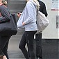 headingtothegymwithhermom_10.JPG