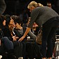 Nom du fichier=CTSanAntonioSpursvLosAngeles17avril_19.jpg
Taille du fichier=65Ko
Dimensions : 640x561
Ajouté le : 20 Avril 2012 CTSanAntonioSpursvLosAngeles17avril_19.jpg