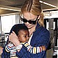 atLAXAirportwithJackson_07.jpg