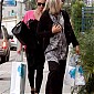 Nom du fichier=shoppinginWestHollywoodwithhermother_01.jpeg
Taille du fichier=610Ko
Dimensions : 1267x1900
Ajouté le : 31 Décembre 2012 shoppinginWestHollywoodwithhermother_01.jpeg