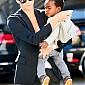 Nom du fichier=takingJacksontothedoctorsoffice11janvier_16.jpg
Taille du fichier=171Ko
Dimensions : 960x1440
Ajouté le : 12 Janvier 2013 takingJacksontothedoctorsoffice11janvier_16.jpg