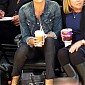 Nom du fichier=watchLakersVSOKCGame11janv_13.jpg
Taille du fichier=153Ko
Dimensions : 682x1024
Ajouté le : 12 Janvier 2013 watchLakersVSOKCGame11janv_13.jpg