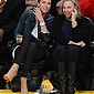 Nom du fichier=watchLakersVSOKCGame11janv_27.jpg
Taille du fichier=382Ko
Dimensions : 1437x1800
Ajouté le : 13 Janvier 2013 watchLakersVSOKCGame11janv_27.jpg