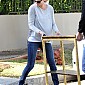 Nom du fichier=helpsafriendmovesomefurnitureinWestHollywood_20.jpg
Taille du fichier=547Ko
Dimensions : 1309x1800
Ajouté le : 21 Janvier 2013 helpsafriendmovesomefurnitureinWestHollywood_20.jpg