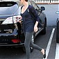Nom du fichier=LeavingadancestudioLAFev1_39.jpg
Taille du fichier=160Ko
Dimensions : 744x1024
Ajouté le : 02 Février 2013 LeavingadancestudioLAFev1_39.jpg