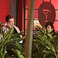 Nom du fichier=afterdiningwithfriendsinHollywood_30.jpg
Taille du fichier=437Ko
Dimensions : 1800x1384
Ajouté le : 08 Février 2013 afterdiningwithfriendsinHollywood_30.jpg