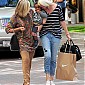 Nom du fichier=shoppingwithmumandsoninBeverlyHills_37.jpg
Taille du fichier=765Ko
Dimensions : 1333x2000
Ajouté le : 19 Février 2013 shoppingwithmumandsoninBeverlyHills_37.jpg