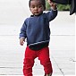 Nom du fichier=takeshersonJacksontoaplaydateinHollywood_06.jpg
Taille du fichier=43Ko
Dimensions : 452x594
Ajouté le : 23 Février 2013 takeshersonJacksontoaplaydateinHollywood_06.jpg