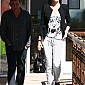 Nom du fichier=exitingasushirestaurantinLA_03.jpg
Taille du fichier=530Ko
Dimensions : 1333x2000
Ajouté le : 12 Mars 2013 exitingasushirestaurantinLA_03.jpg