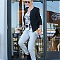 Nom du fichier=exitingasushirestaurantinLA_12.jpg
Taille du fichier=457Ko
Dimensions : 1334x2000
Ajouté le : 12 Mars 2013 exitingasushirestaurantinLA_12.jpg