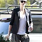 Nom du fichier=arrivingatDisneyStudiosinBurbank_11.jpg
Taille du fichier=152Ko
Dimensions : 785x1024
Ajouté le : 16 Mars 2013 arrivingatDisneyStudiosinBurbank_11.jpg