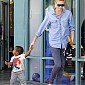 SpottedwithsononaplaydateinLosAngeles_05.jpg