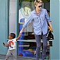 SpottedwithsononaplaydateinLosAngeles_09.jpg