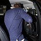 arrivesinLAXAirport5aout_11.jpg