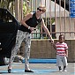 Nom du fichier=takesJacksontoCoffeeBeanWestHollywood_15.jpg
Taille du fichier=573Ko
Dimensions : 1579x1650
Ajouté le : 26 Septembre 2013 takesJacksontoCoffeeBeanWestHollywood_15.jpg
