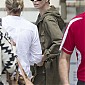 Nom du fichier=CharlizeTheron_leavingBondiIcebergsRestaurant_01.jpg
Taille du fichier=283Ko
Dimensions : 1154x1900
Ajouté le : 26 Novembre 2013 CharlizeTheron_leavingBondiIcebergsRestaurant_01.jpg