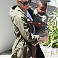 Nom du fichier=CharlizeTheron_leavingBondiIcebergsRestaurant_10.jpg
Taille du fichier=424Ko
Dimensions : 1267x1900
Ajouté le : 26 Novembre 2013 CharlizeTheron_leavingBondiIcebergsRestaurant_10.jpg