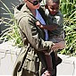 Nom du fichier=CharlizeTheron_leavingBondiIcebergsRestaurant_13.jpg
Taille du fichier=485Ko
Dimensions : 1267x1900
Ajouté le : 26 Novembre 2013 CharlizeTheron_leavingBondiIcebergsRestaurant_13.jpg
