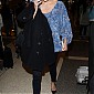 Nom du fichier=CharlizeTheronArrivesLAXairport_08.jpg
Taille du fichier=589Ko
Dimensions : 1221x1950
Ajouté le : 11 Décembre 2013 CharlizeTheronArrivesLAXairport_08.jpg