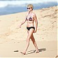Nom du fichier=CharlizeTheron_wearingabikiniatabeachinHawaii_021.jpg
Taille du fichier=259Ko
Dimensions : 1950x1300
Ajouté le : 02 Janvier 2014 CharlizeTheron_wearingabikiniatabeachinHawaii_021.jpg