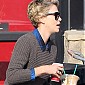 Nom du fichier=CharlizeTheron_MakesStarbucksRun_06.jpg
Taille du fichier=145Ko
Dimensions : 826x1024
Ajouté le : 05 Janvier 2014 CharlizeTheron_MakesStarbucksRun_06.jpg