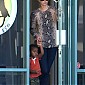 Nom du fichier=CTLeaveFitForKidswithJackson_04.jpg
Taille du fichier=145Ko
Dimensions : 630x1000
Ajouté le : 14 Janvier 2014 CTLeaveFitForKidswithJackson_04.jpg
