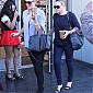 Nom du fichier=strollinginHollywoodbld_35.JPG
Taille du fichier=703Ko
Dimensions : 1434x1850
Ajouté le : 20 Janvier 2014 strollinginHollywoodbld_35.JPG