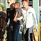 Nom du fichier=CharlizeTheronarrivesWholeFoodsWH_02.jpg
Taille du fichier=177Ko
Dimensions : 816x1024
Ajouté le : 23 Janvier 2014 CharlizeTheronarrivesWholeFoodsWH_02.jpg