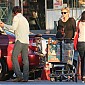Nom du fichier=CharlizeTheronarrivesWholeFoodsWH_21.jpg
Taille du fichier=205Ko
Dimensions : 1024x881
Ajouté le : 23 Janvier 2014 CharlizeTheronarrivesWholeFoodsWH_21.jpg
