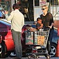 Nom du fichier=CharlizeTheronarrivesWholeFoodsWH_23.jpg
Taille du fichier=210Ko
Dimensions : 946x1024
Ajouté le : 23 Janvier 2014 CharlizeTheronarrivesWholeFoodsWH_23.jpg
