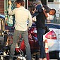 Nom du fichier=CharlizeTheronarrivesWholeFoodsWH_28.jpg
Taille du fichier=181Ko
Dimensions : 862x1024
Ajouté le : 23 Janvier 2014 CharlizeTheronarrivesWholeFoodsWH_28.jpg