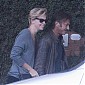 SeanPennandCharlizeheadforlunchinSF_03.jpg