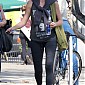 CharlizeTheronFinishesWorkoutLA_03.jpg