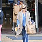 Nom du fichier=goinggroceryshoppingwithSeanandJackson_06.jpg
Taille du fichier=536Ko
Dimensions : 1300x1950
Ajouté le : 05 Février 2014 goinggroceryshoppingwithSeanandJackson_06.jpg
